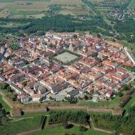 Vue-aerienne-Neuf-Brisach.jpg